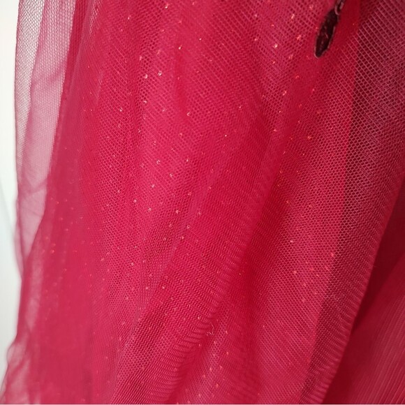Gown Gallery Red Lace Tulle Dress size 6. *See measurements in photos - Picture 6 of 10